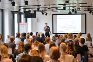 Johannes Stabel Vortrag - Fachkonferenz Online Marketing - internetwarriors